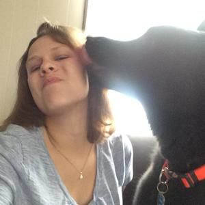 Meet your Posher, Alyse